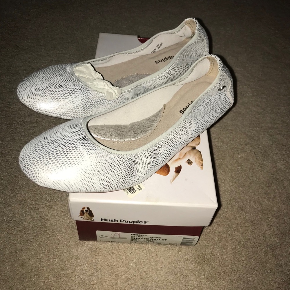 New silver hush puppies flats size 7